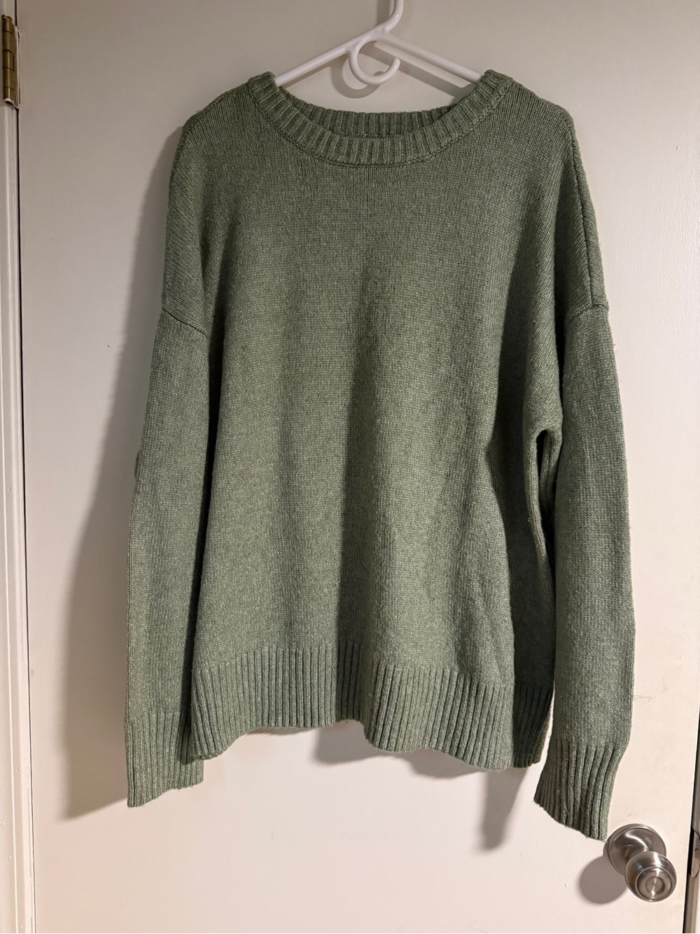 Love Ellie - Women’s Sage Green Crewneck Sweater